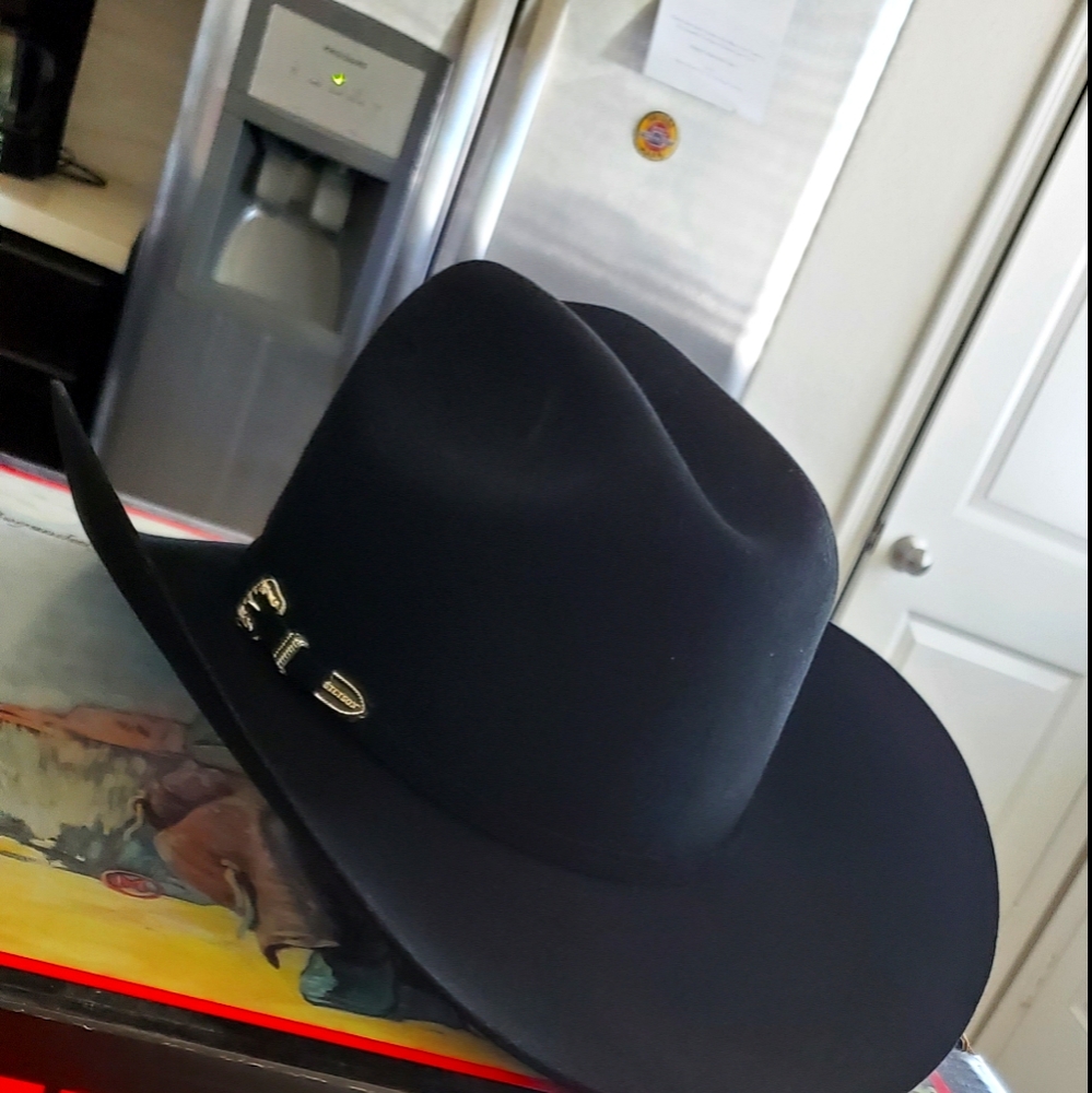 Black felt stetson sombrero.